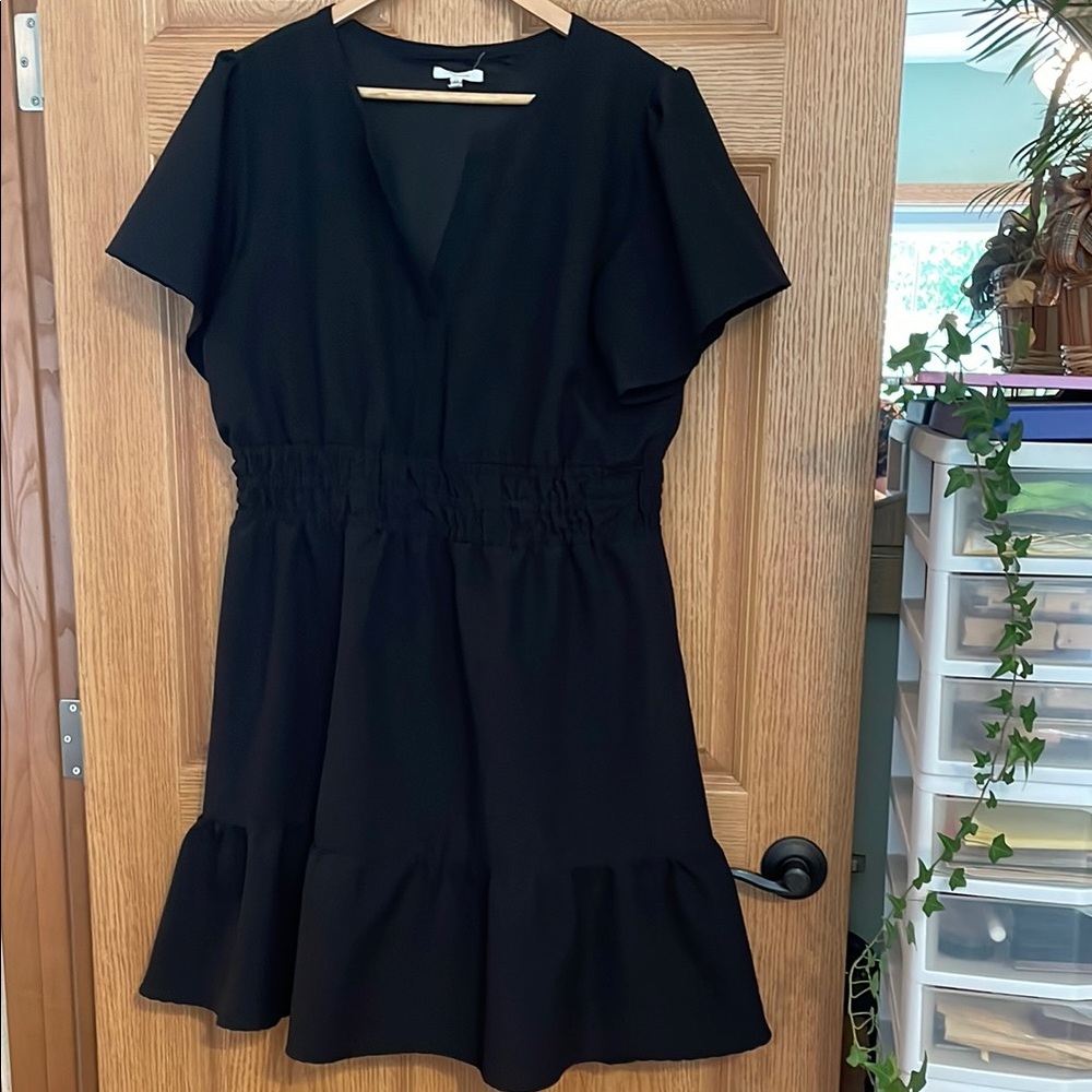 Elegant Black V-Neck Dress